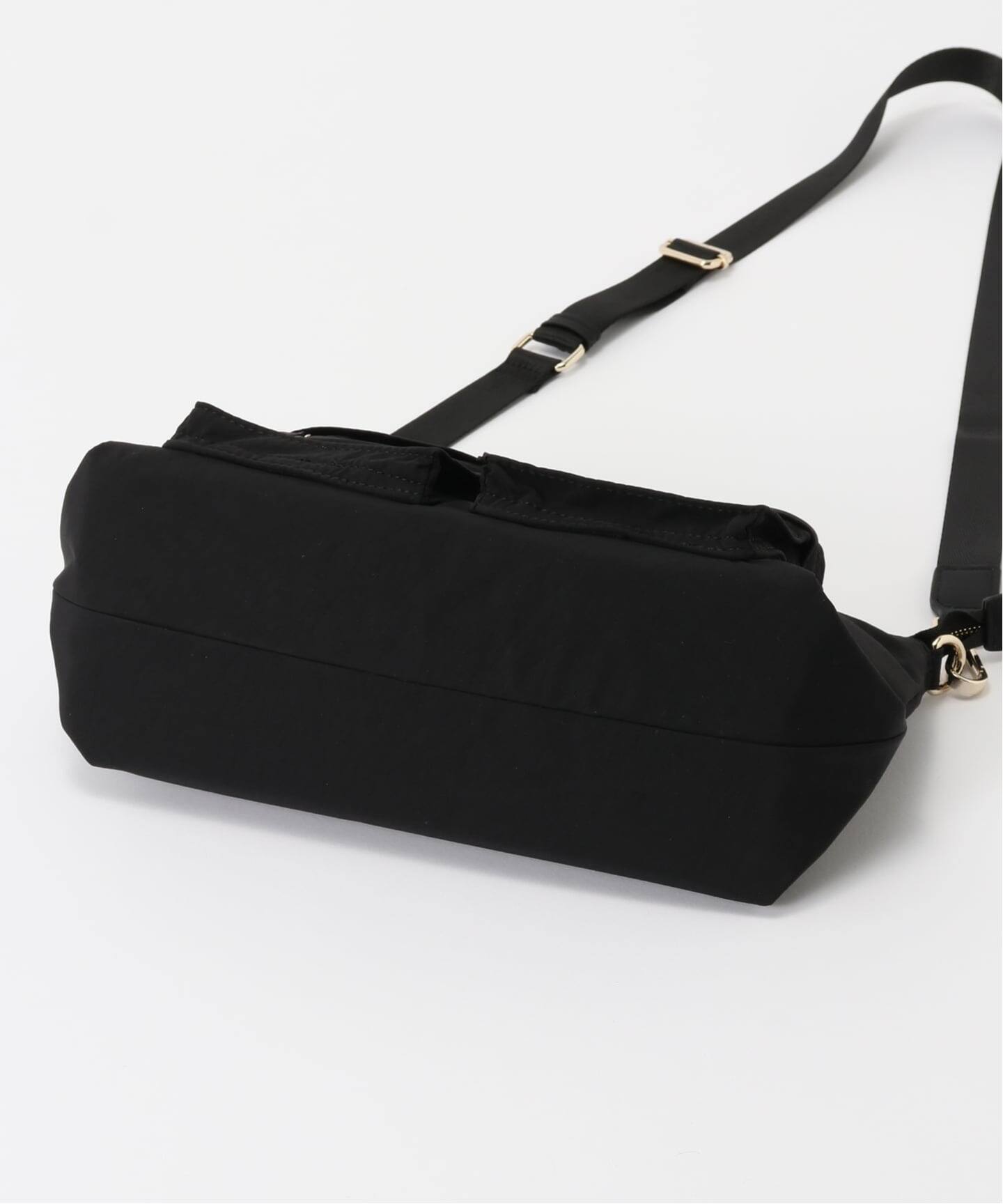 Hyman Roth/ハイマン ロス ナイロンショルダーバッグ T11133 
