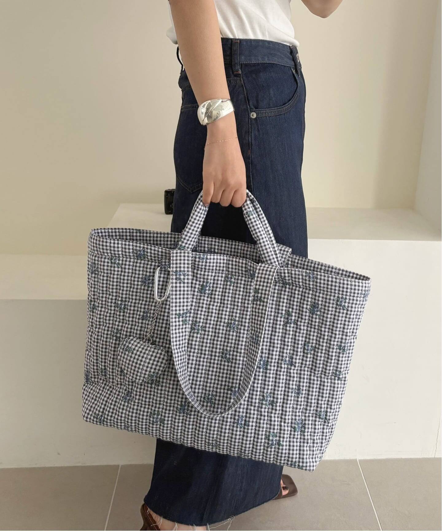 WEB限定/追加3》Margaux Dereume × SLOBE キルティングトートバッグ 