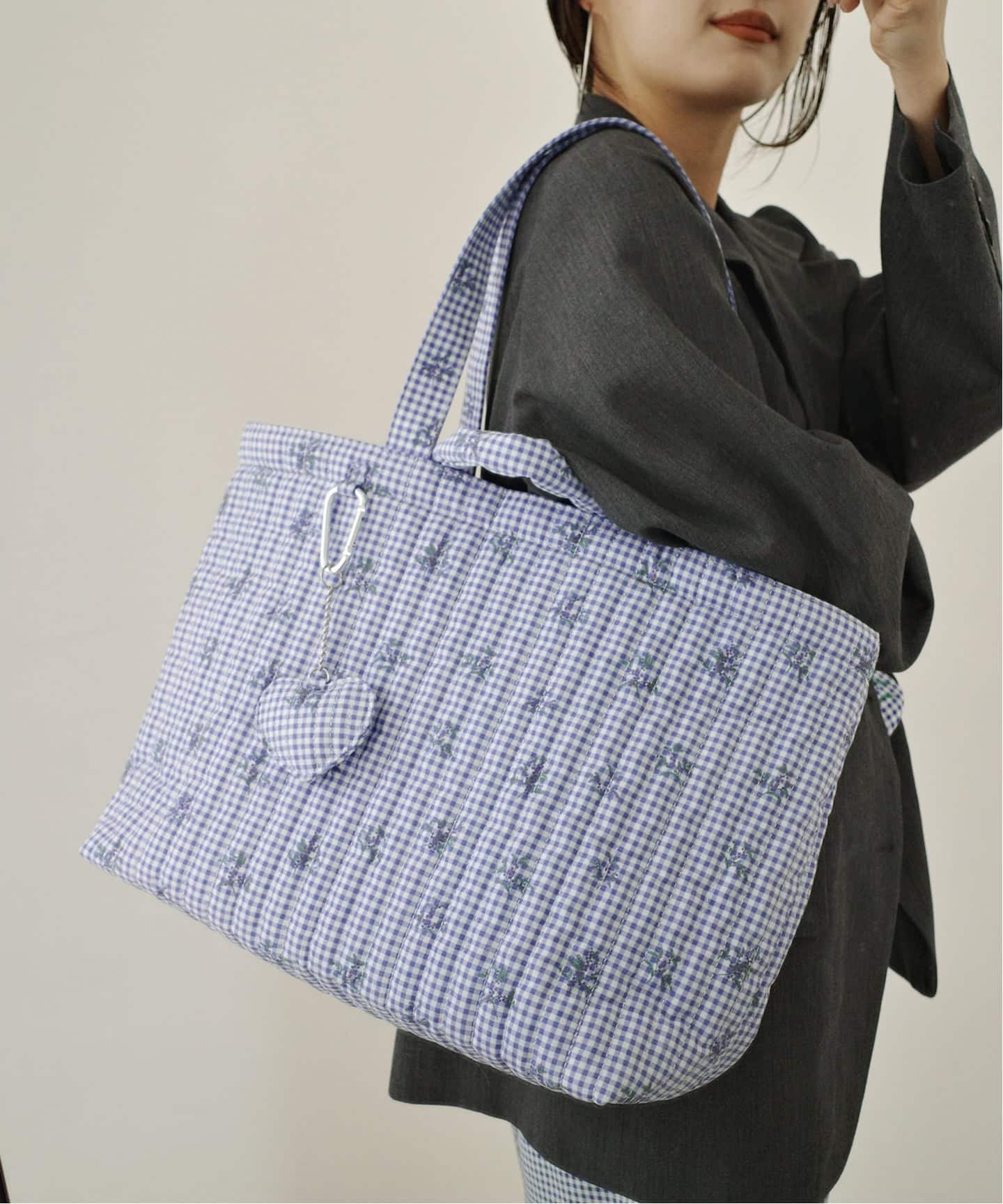 WEB限定/追加3予約》Margaux Dereume × SLOBE キルティングトート