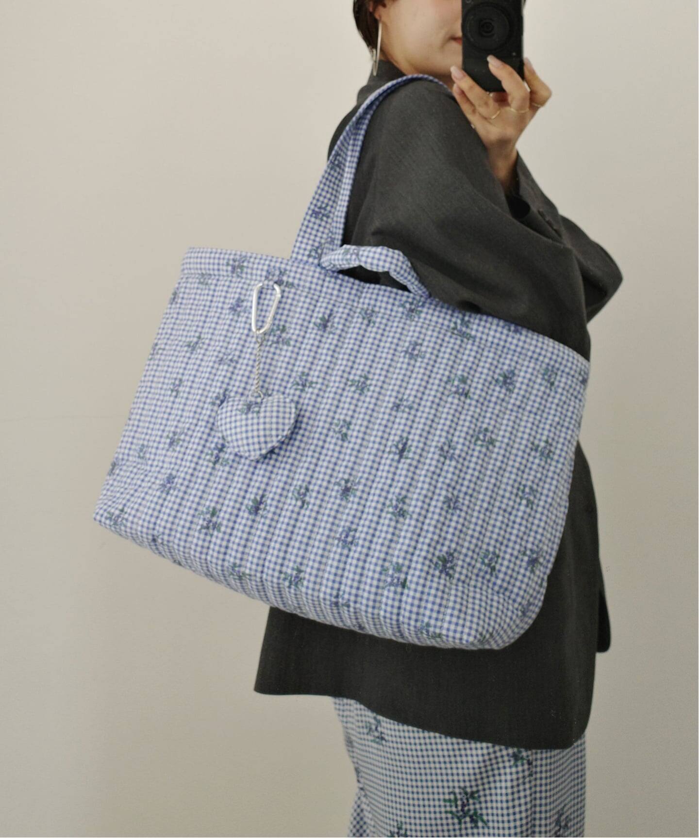 WEB限定/追加予約》Margaux Dereume × SLOBE キルティングトートバッグ