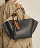 REE PROJECTS / リー・プロジェクト ANN TOTE MEDIUM バッグ