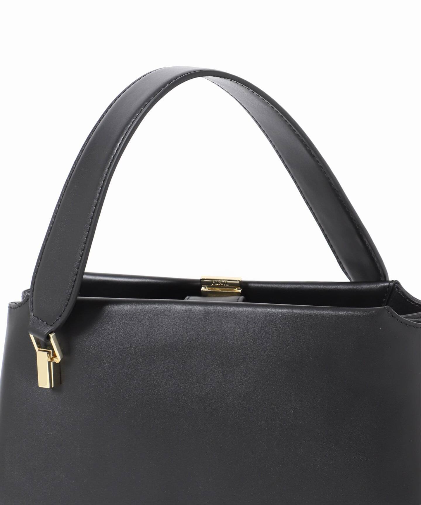 予約》PUNTI. / プンティ PORTRAIT-CROSS HAND バッグ（ハンドバッグ