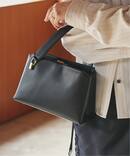 《予約》PUNTI. / プンティ PORTRAIT-CROSS HAND バッグ