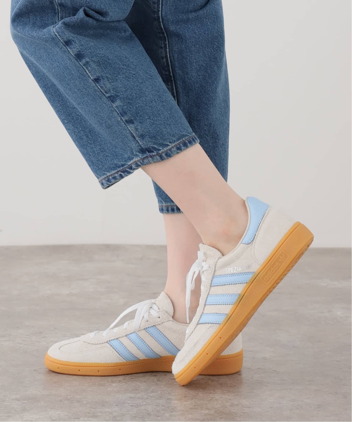 ADIDAS HANDBALL SPEZIAL W（その他シューズ）｜OUTDOOR PRODUCTS