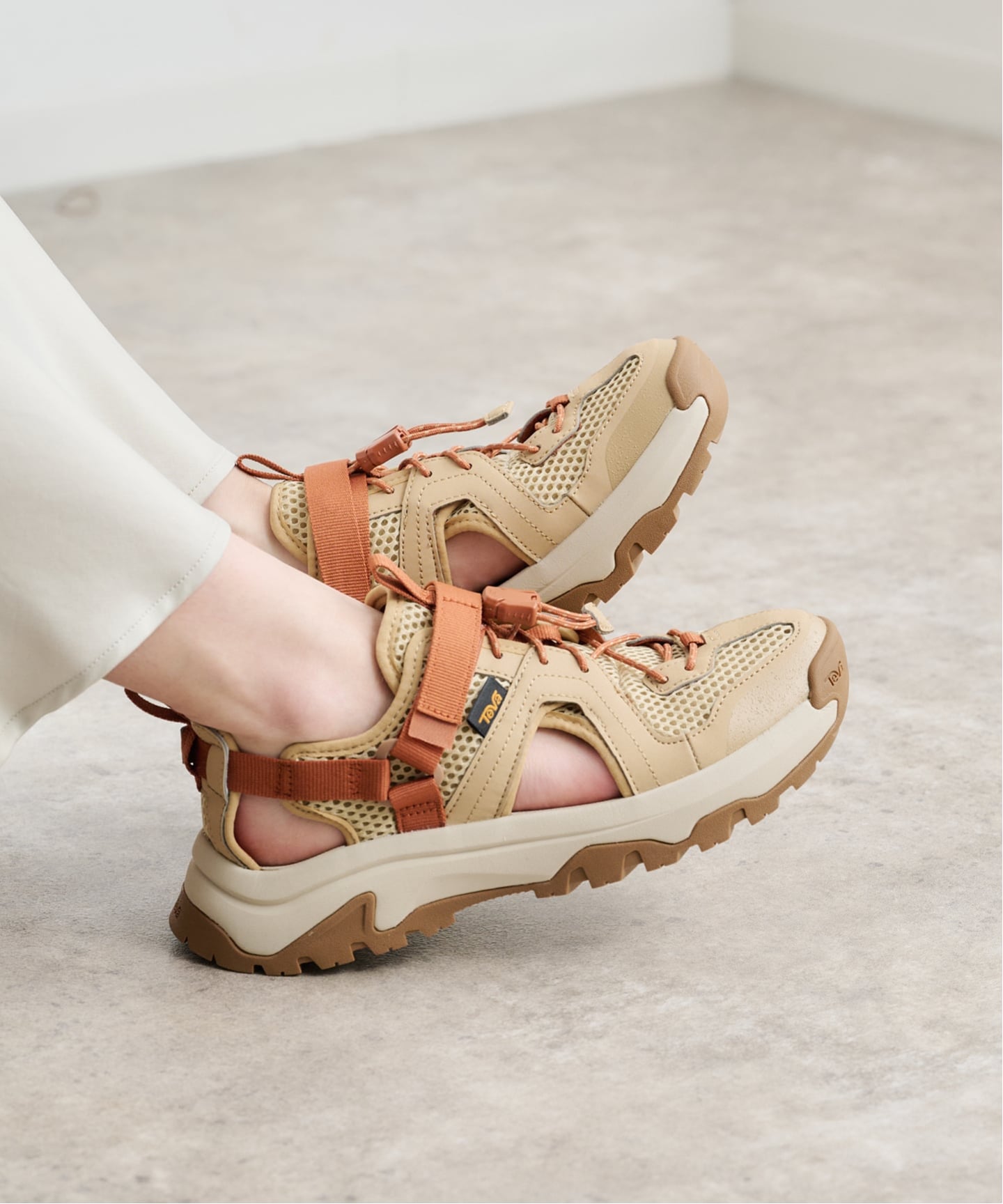 Teva Hurricane XLT3 CT – Herren Trekkingsandale Mit Geschlossener Zehenpartie, Mesh, Spider-Rubber-Sohle – Für Outdoor & Wandern Teva Hurricane XLT3 CT – Herren Trekkingsandale Mit Geschlossener Zehenpartie, Mesh, Spider-Rubber-Sohle – Für Outdoor & Wandern