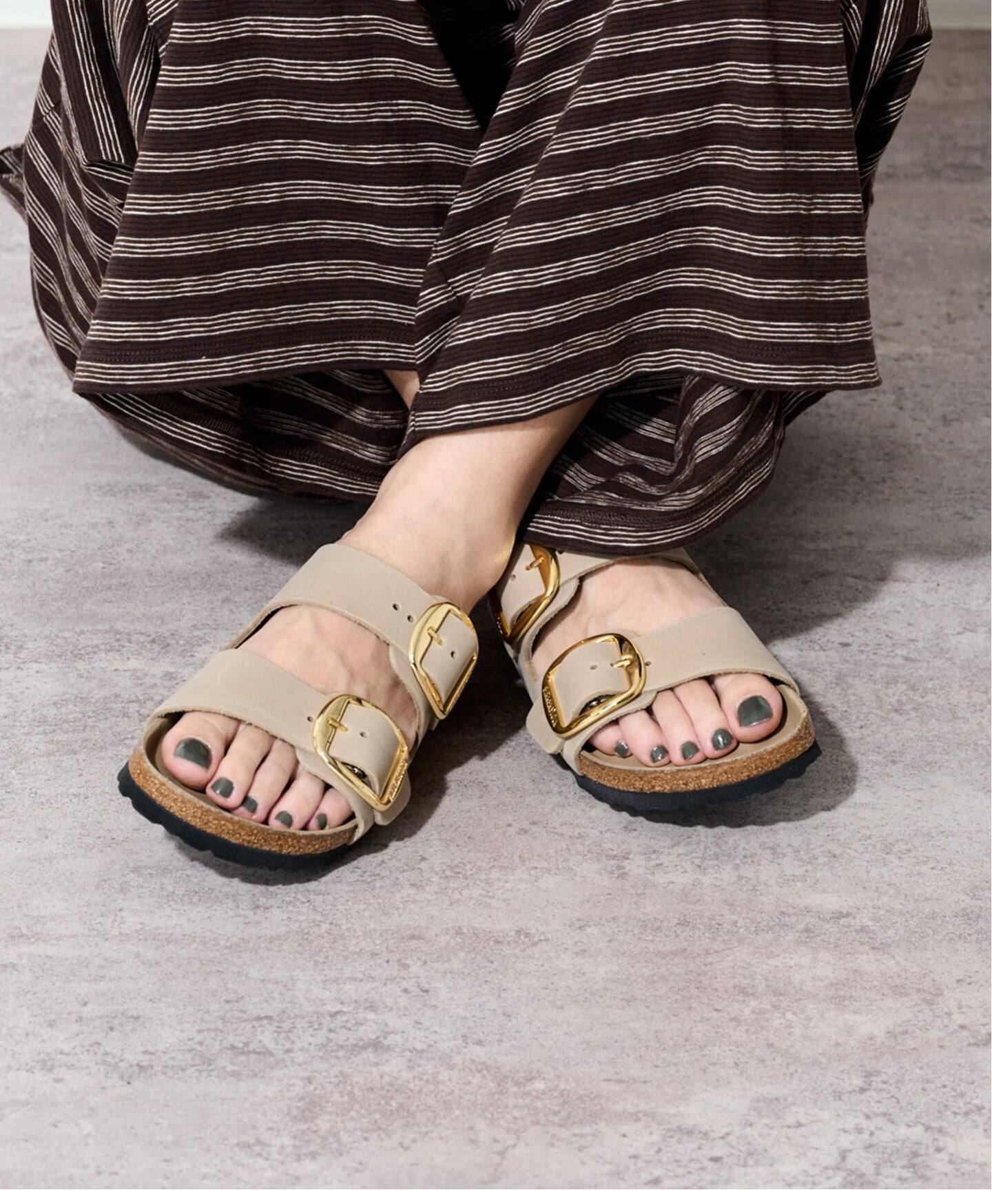 BIRKENSTOCK ARIZONA ベージュ 24.0 ベイクルーズ BIRKENSTOCK ARIZONA BIG BUCKLE（サンダル）｜BOICE FROM BAYCREW'S