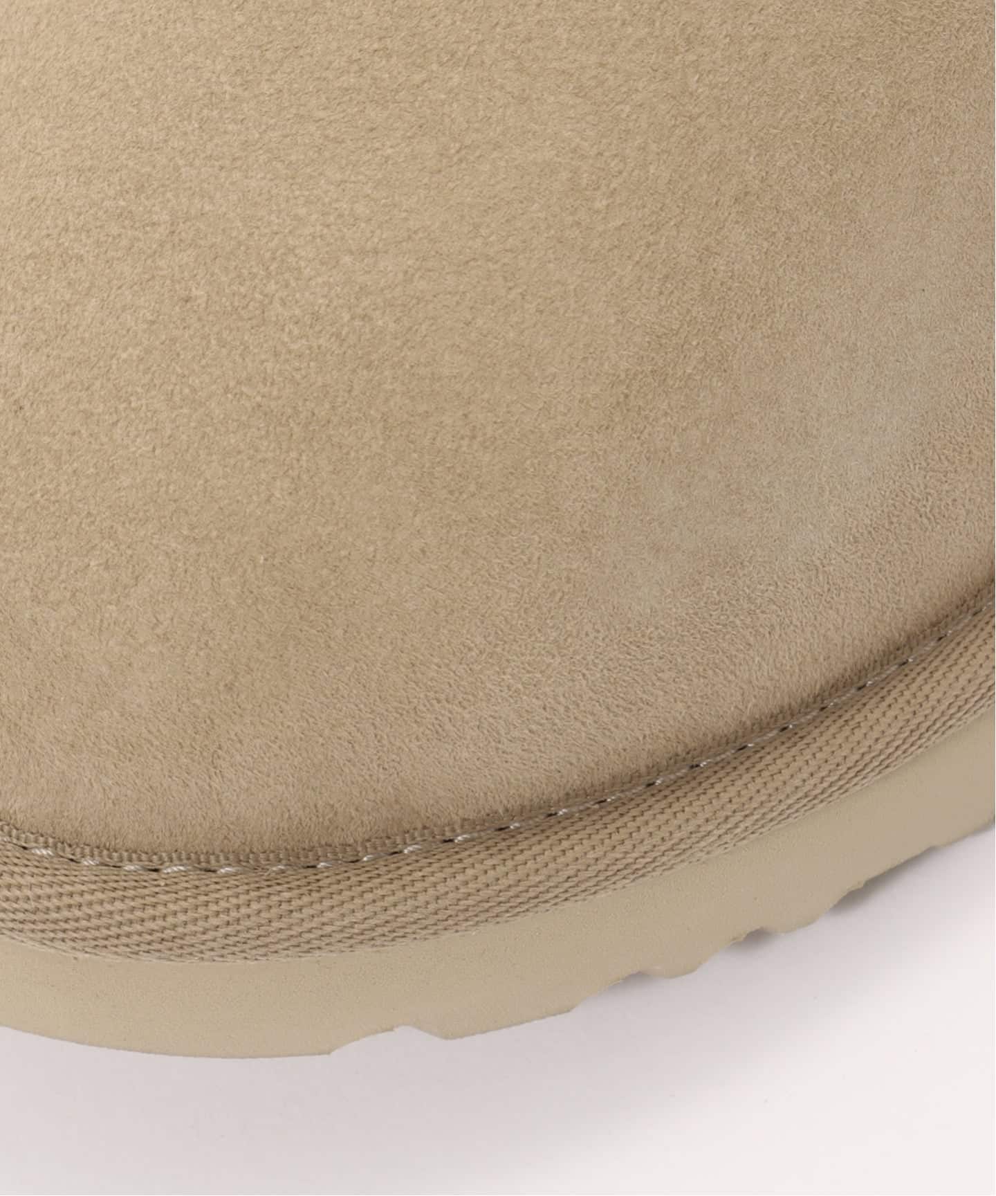 UGG W CLASSIC ULTRA MINI 1116109（ブーティ・ショートブーツ