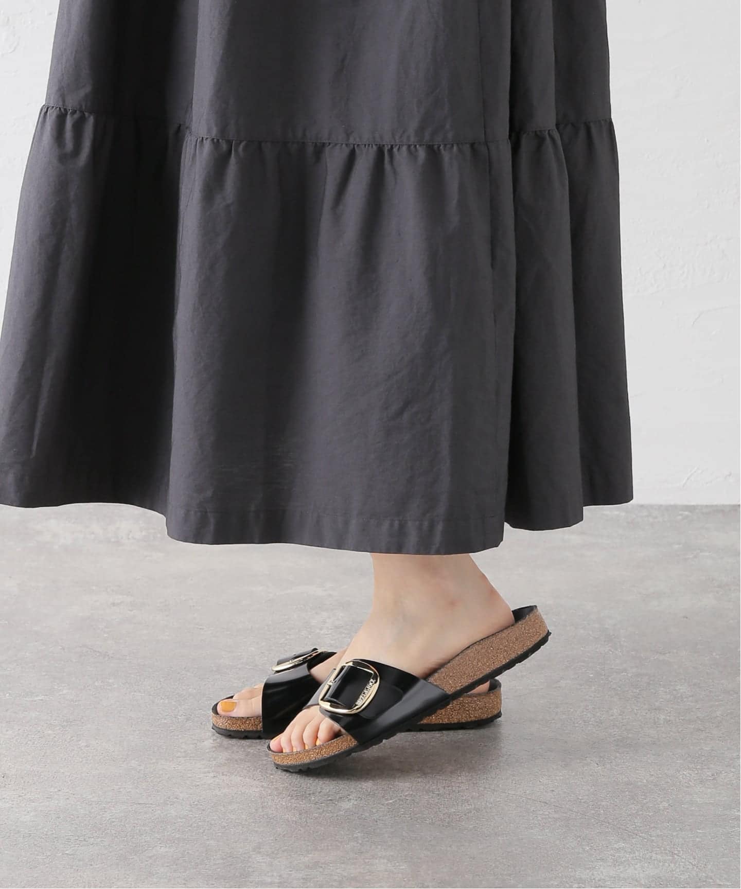 BIRKENSTOCK Madrid Big Buckle サンダル ブラック BIRKENSTOCK MADRID BIG BUCKLE（サンダル）｜BOICE FROM BAYCREW'S