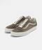 シューズ