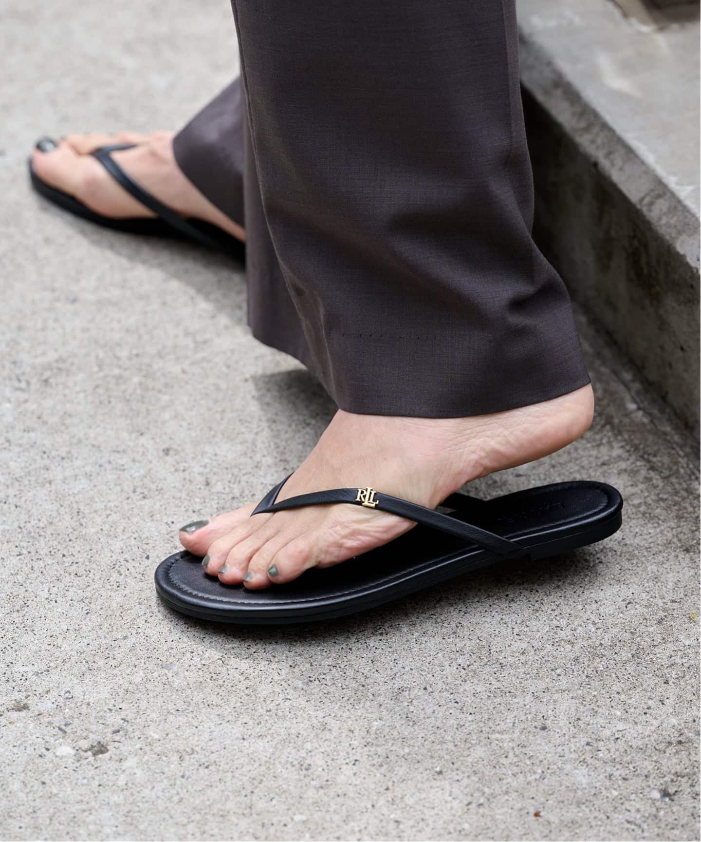 LAUREN (RALPH LAUREN)RAQUEL-SANDALS-FLIP（サンダル）｜BOICE FROM