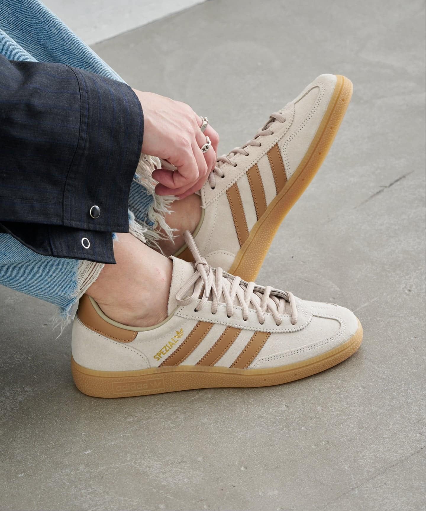 adidas HANDBALL SPEZIAL IH9761/IH9762（スニーカー）｜BOICE FROM