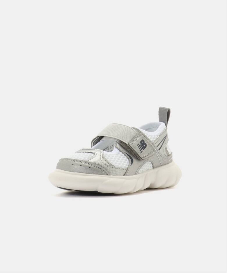 New Balance Hook and Loop I2305F2（サンダル）｜HERRINGBONE 