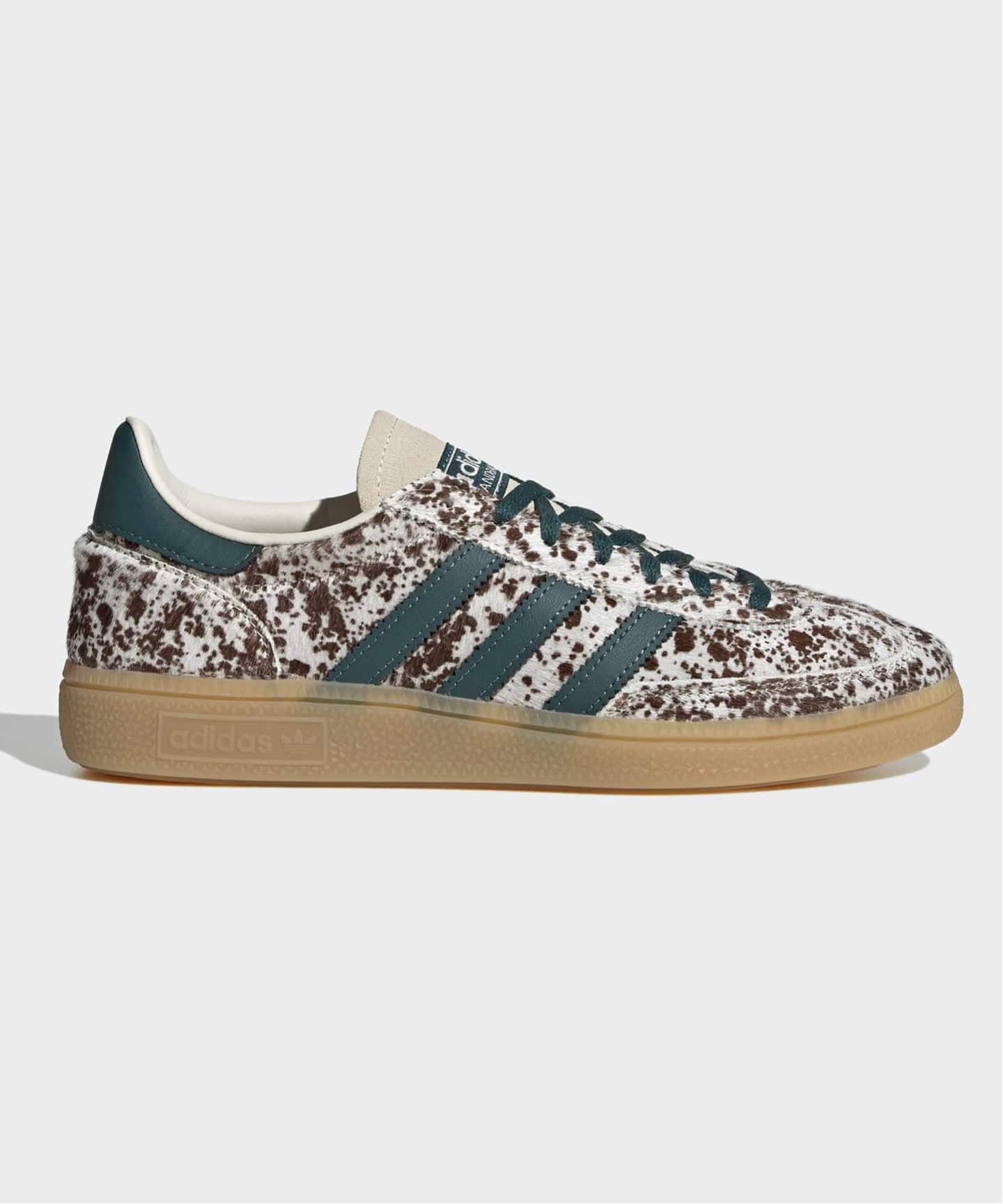 adidas / アディダス HANDBALL SPEZIAL W KI2181（スニーカー）｜Spick