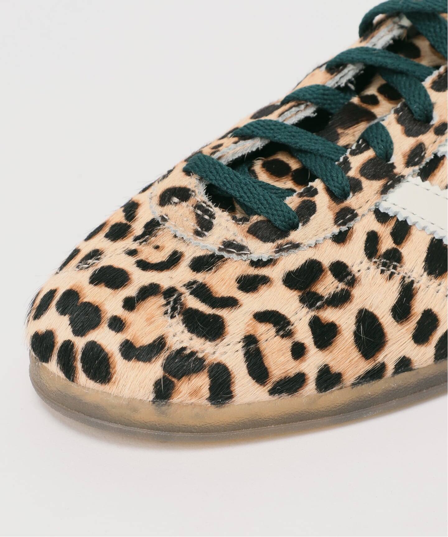 spick&span 別注 GAZELLE LO PRO adidas / アディダス GAZELLE LO PRO W（スニーカー）｜Spick & Span