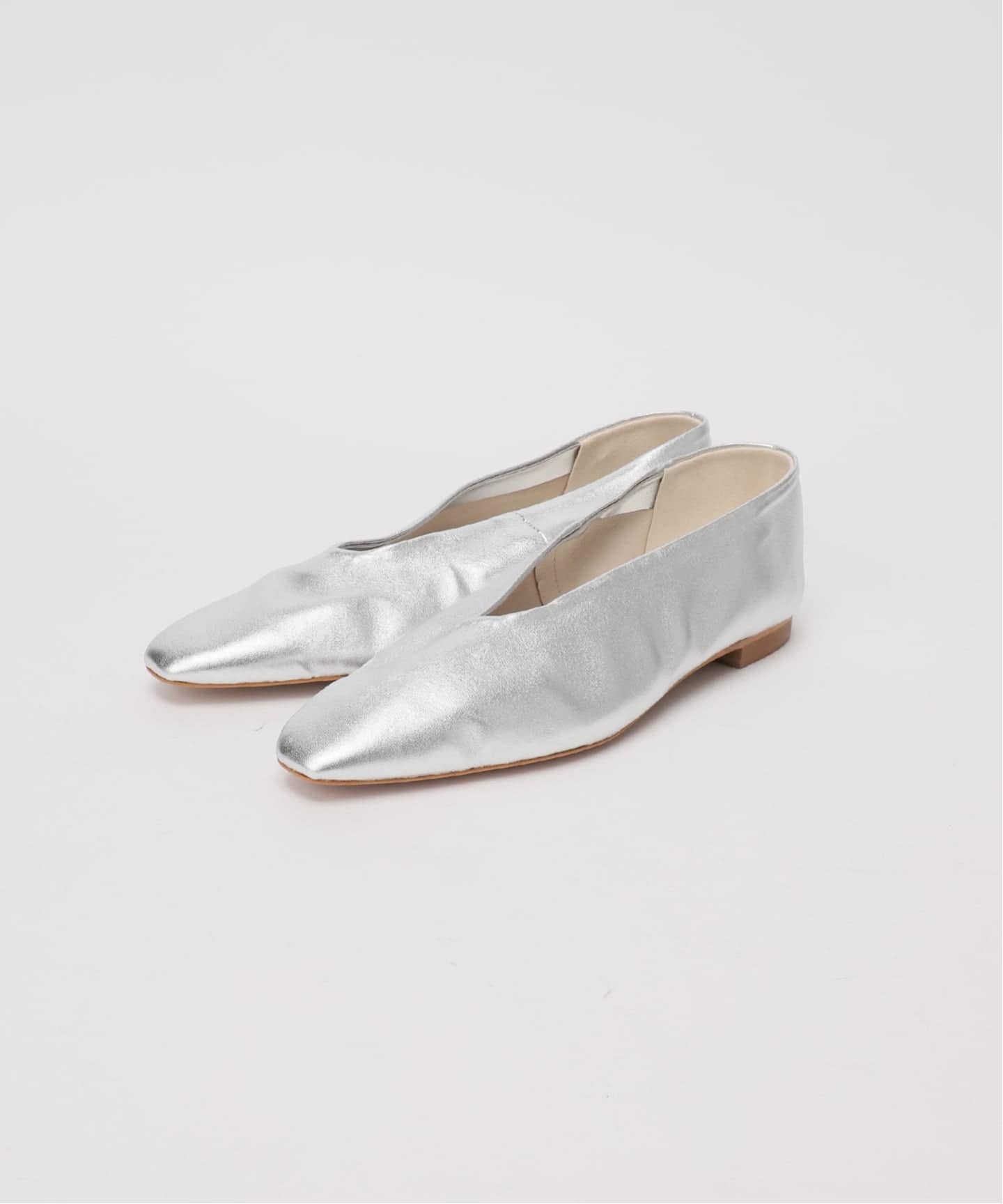 【新品・未使用】【期間限定値下げ】Spick & Span ポインテッドフラット WEB限定サイズあり / 追加》Spick & Span ポインテッドフラット