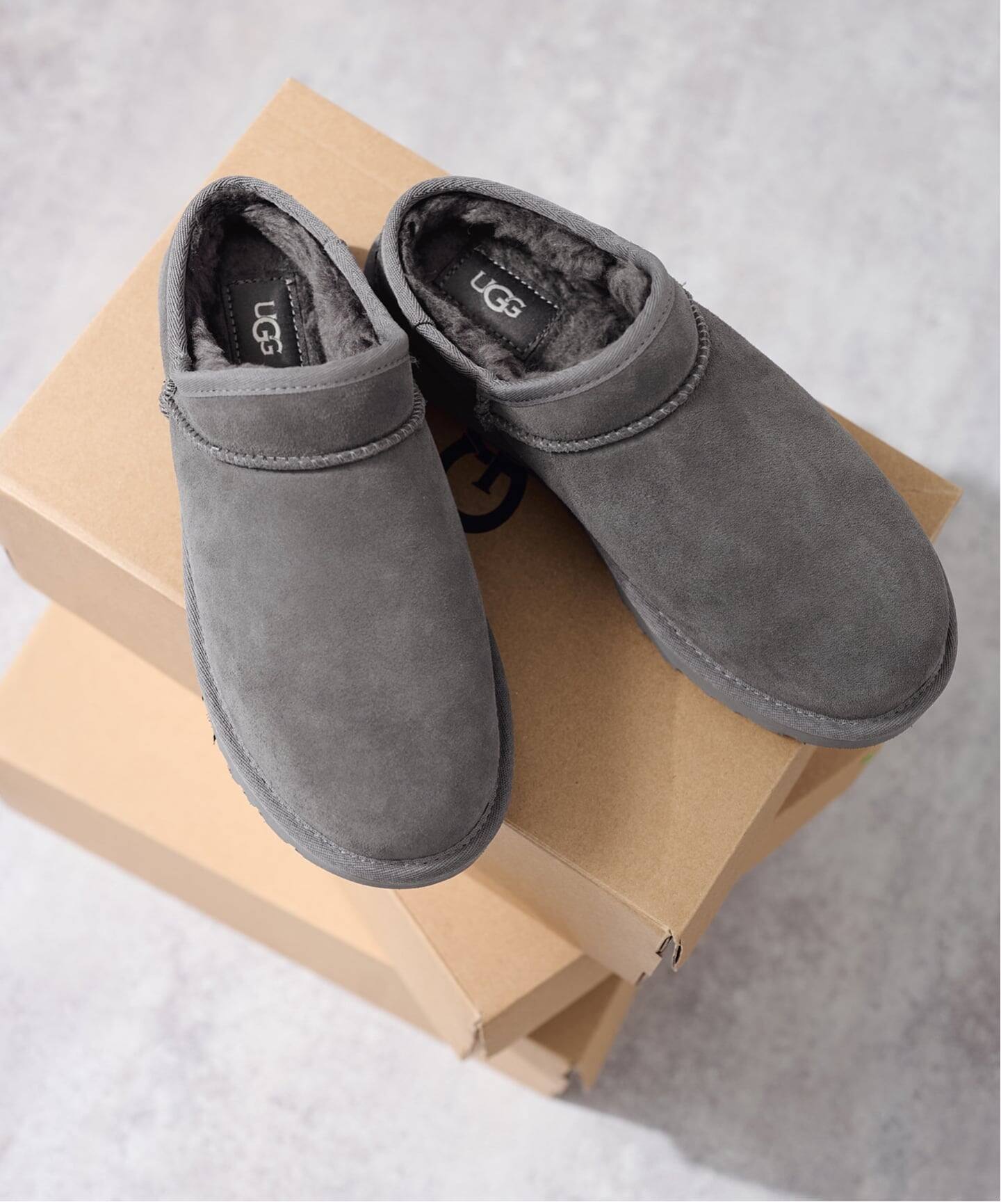 ≪WEB先行 / 追加≫UGG/アグ CLASSIC SLIPPER（その他シューズ