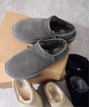 ≪追加≫UGG/アグ CLASSIC SLIPPER