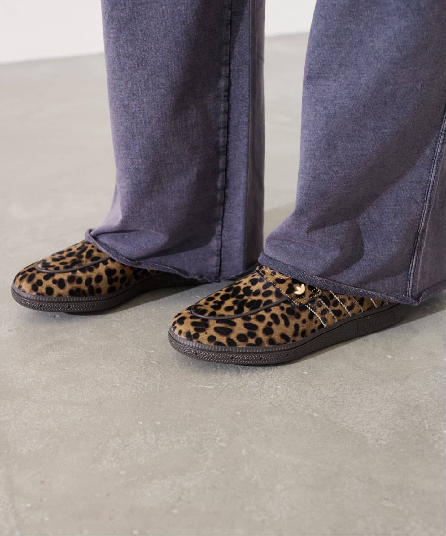 ADIDAS/アディダス HANDBALL SPEZIAL LOAFER レオパード（スニーカー
