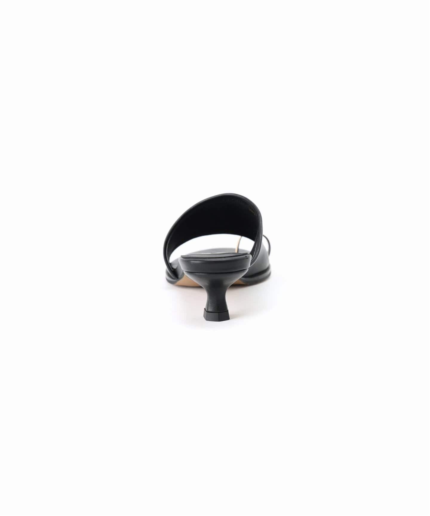追加》LE VERNIS/ルベル二 Toe ring sandals（サンダル）｜NOBLE