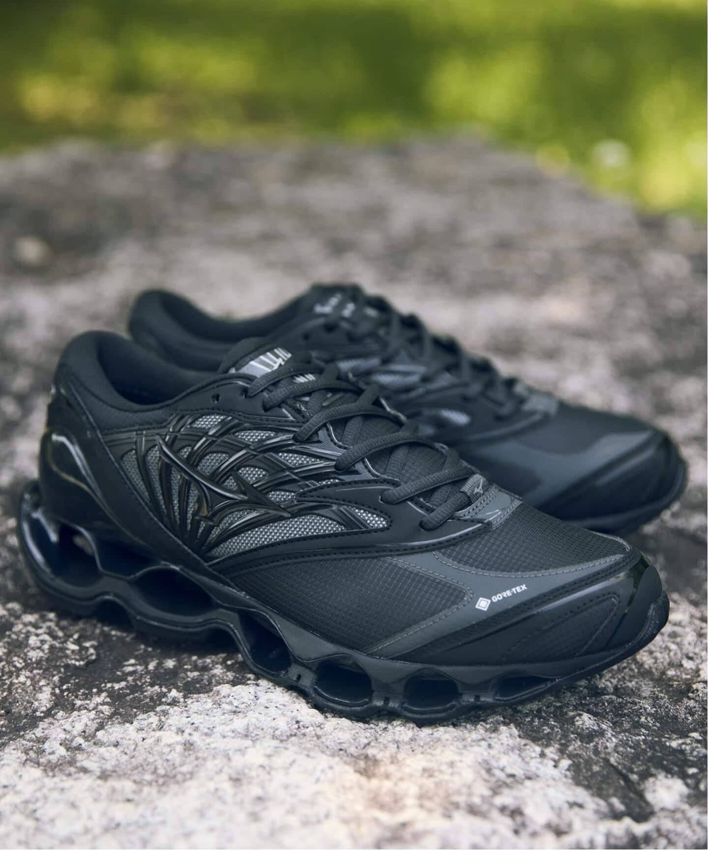MIZUNO(ミズノ) WAVE PROPHECY LS GTX（スニーカー）｜EDIFICE