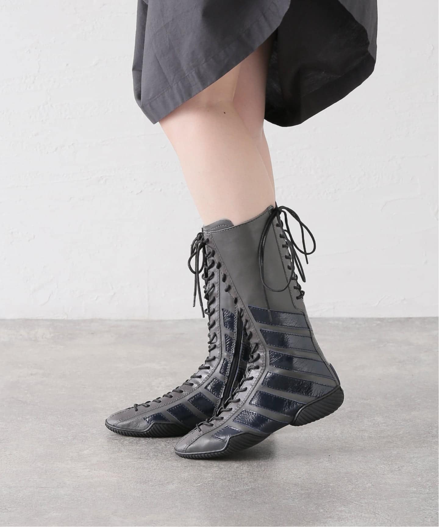 Miista/ミスタ Imogen Grey Navy Lace Sneaker Boo（ロングブーツ