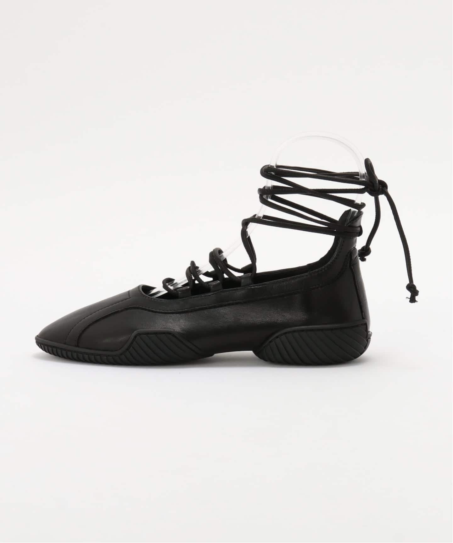 Miista/ミスタ Abisai Red Mini Buckled Sandals（バレエシューズ