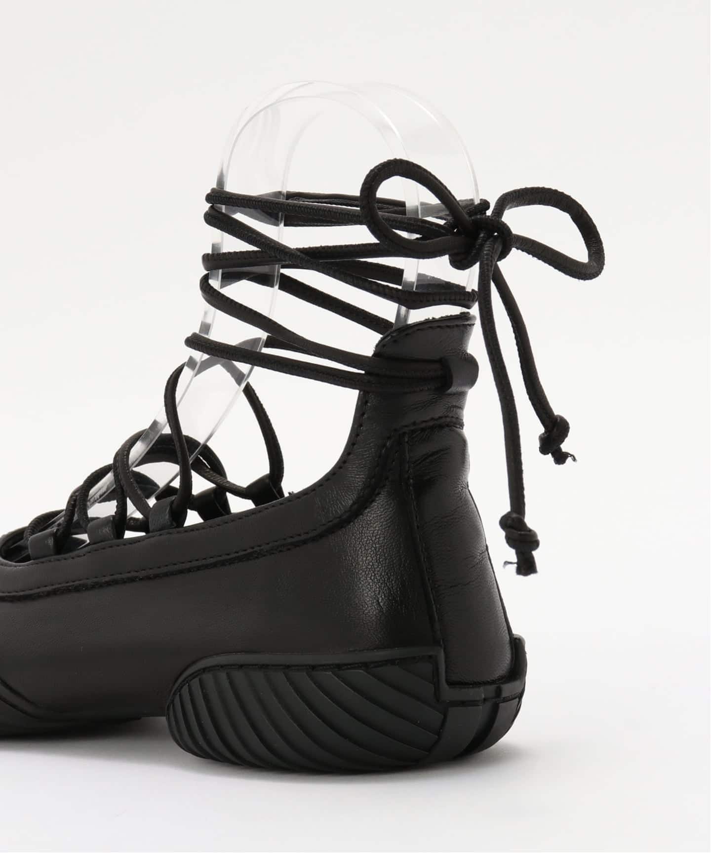 Miista/ミスタ Abisai Red Mini Buckled Sandals（バレエシューズ