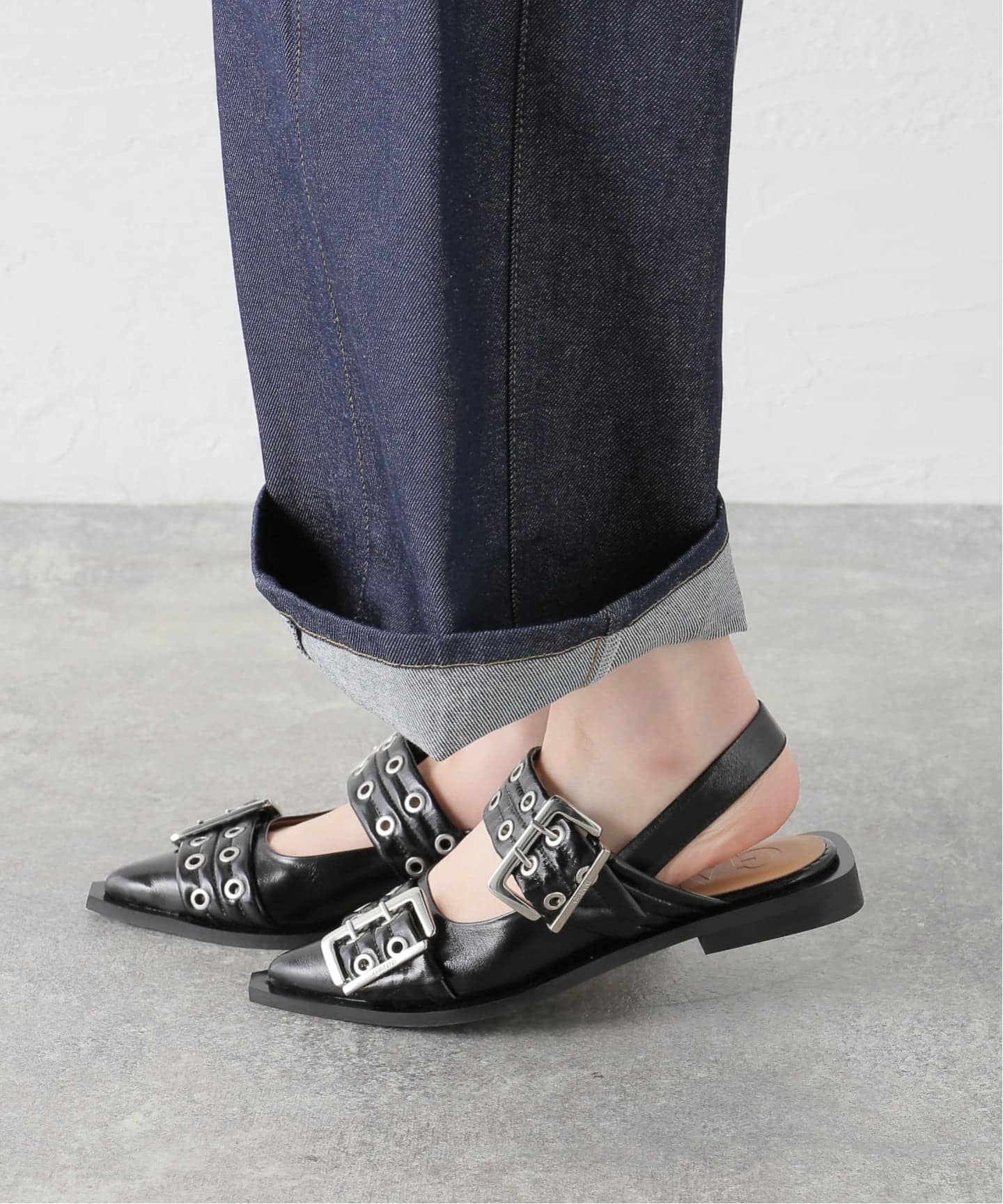 GANNI / ガニー Feminine Buckle Ballerina Naplack（サンダル）｜PULP