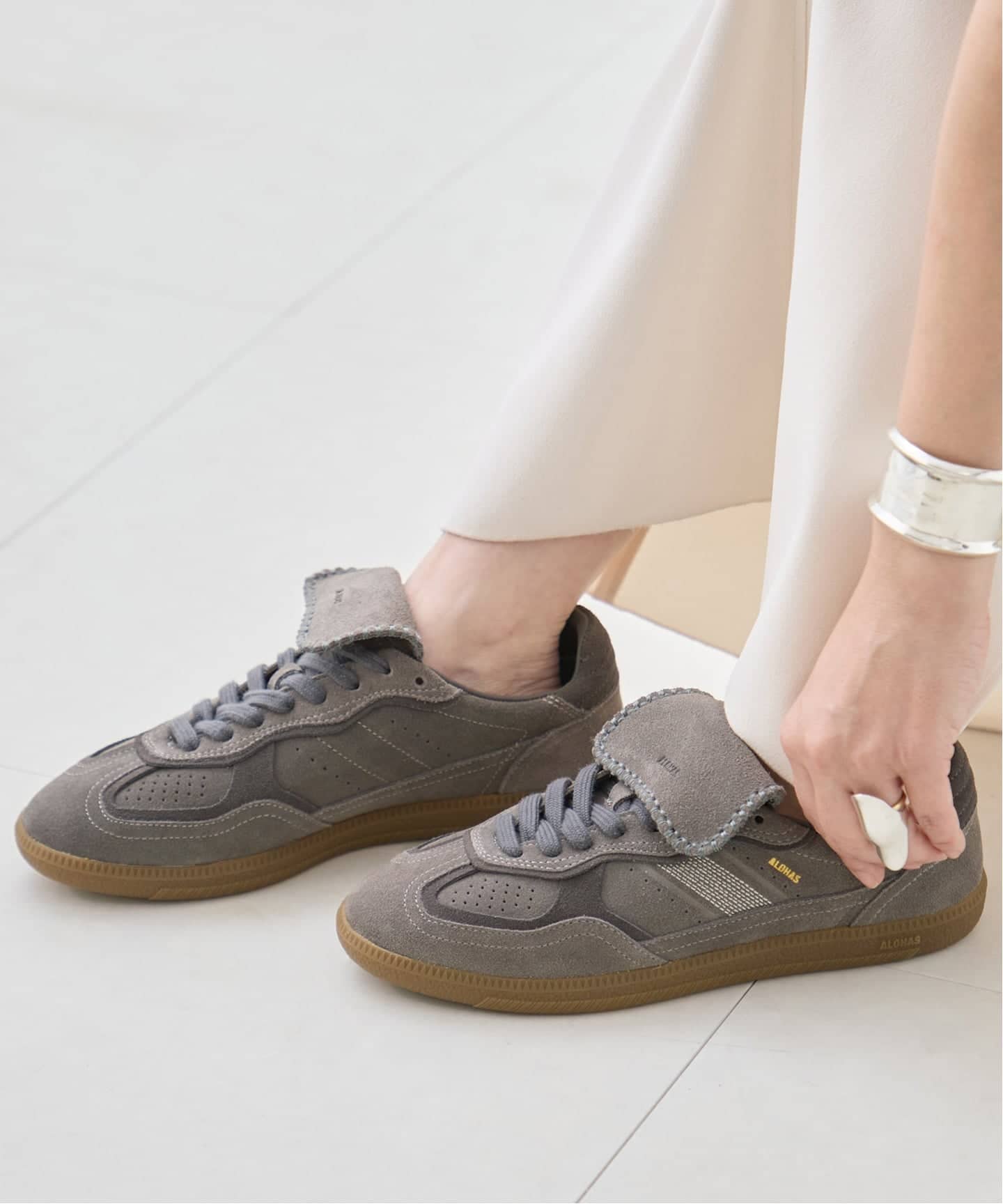 予約》ALOHAS/アロハス Tb.490 Club Suede Dark Grey Leather