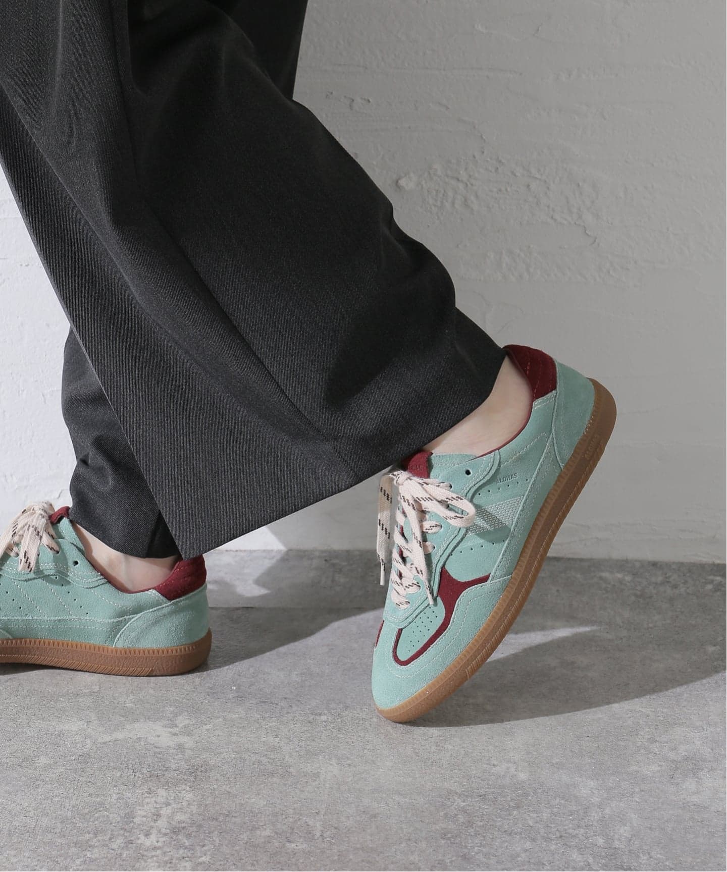 ALOHAS/アロハス】Tb.490 Rife Matcha Leather ：スニーカー