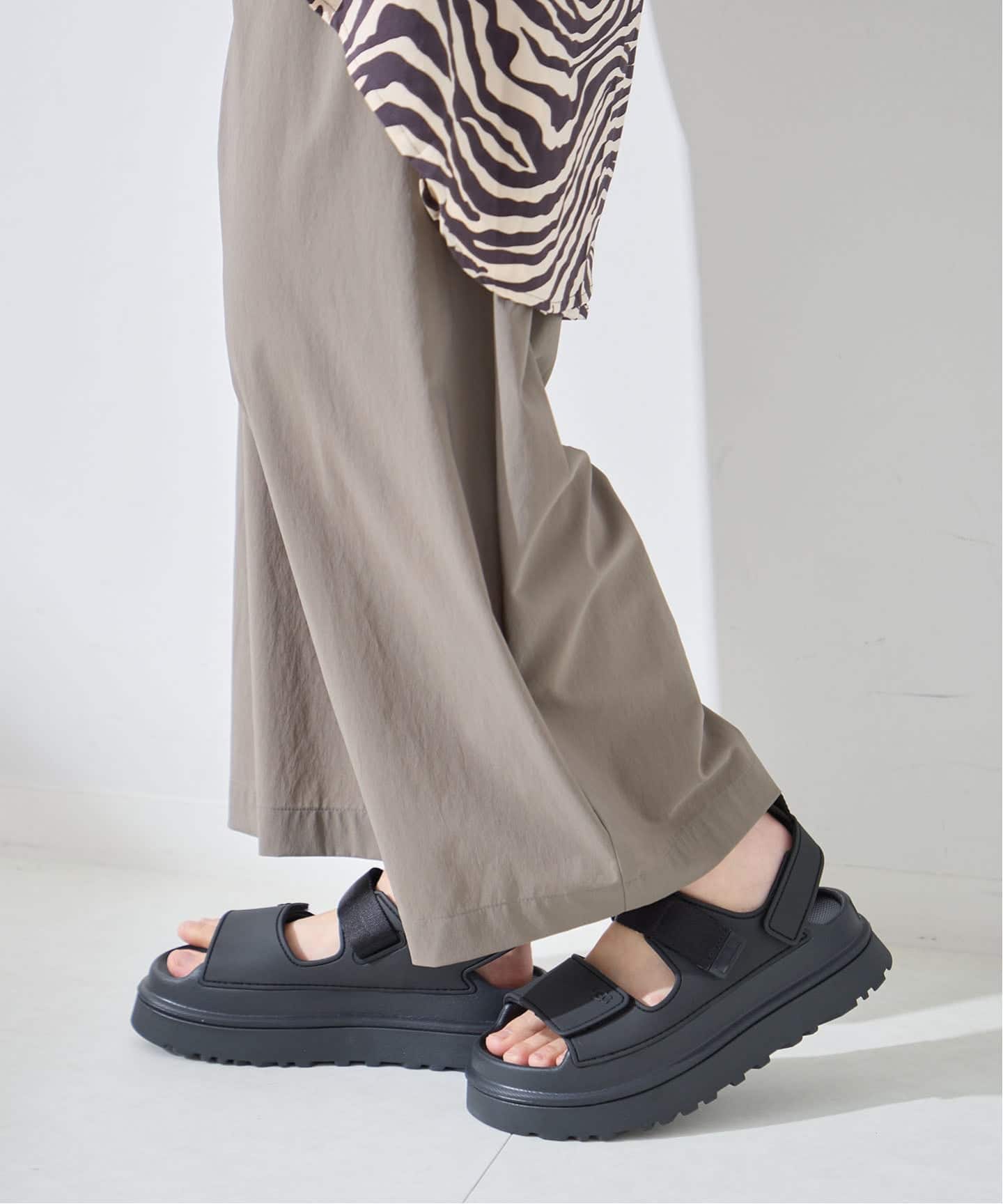 UGG/アグ W GOLDENGLOW サンダル 1152685-BLK（その他シューズ