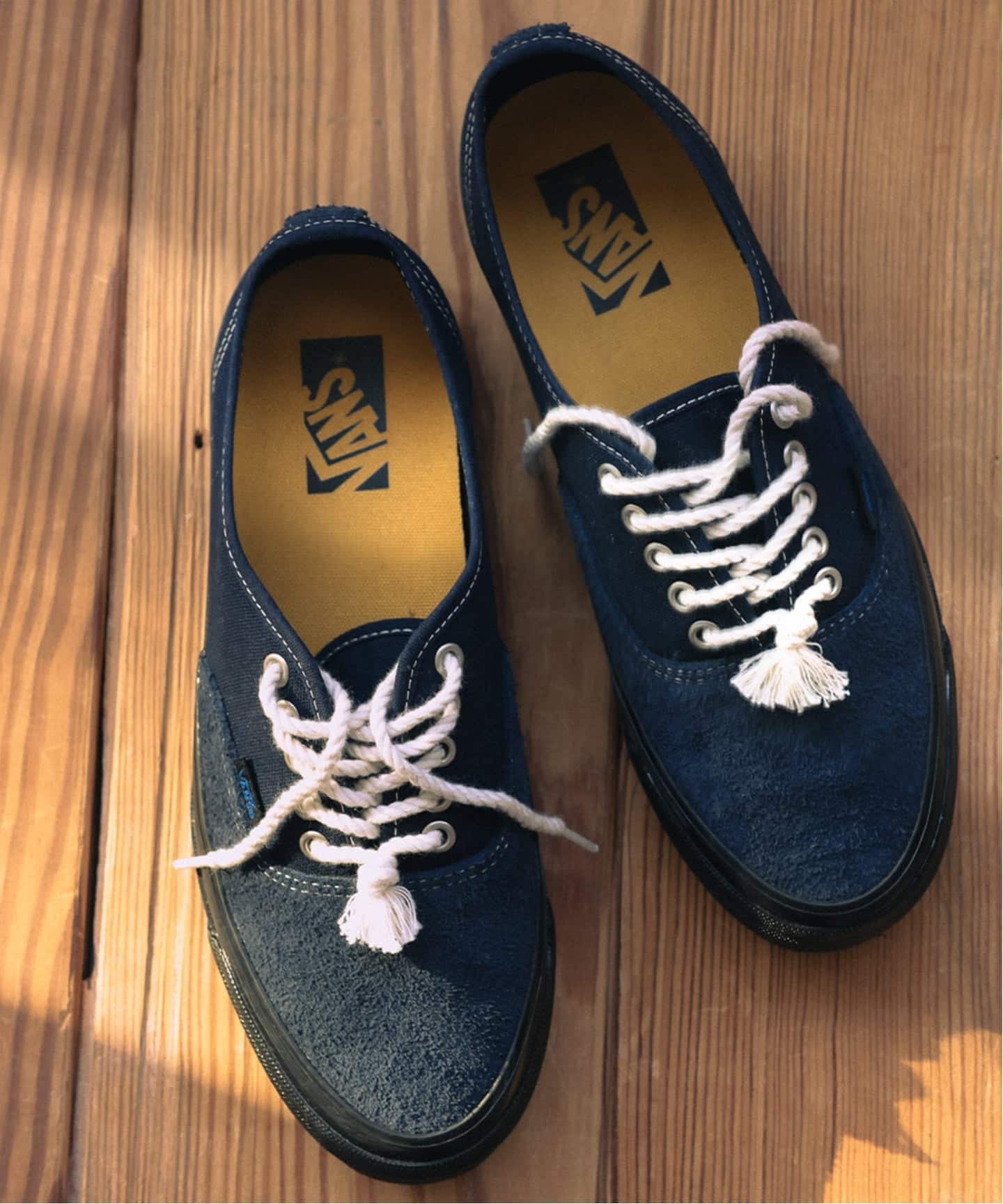 Exclusive【VANS / ヴァンズ】 LX Authentic 44（スニーカー