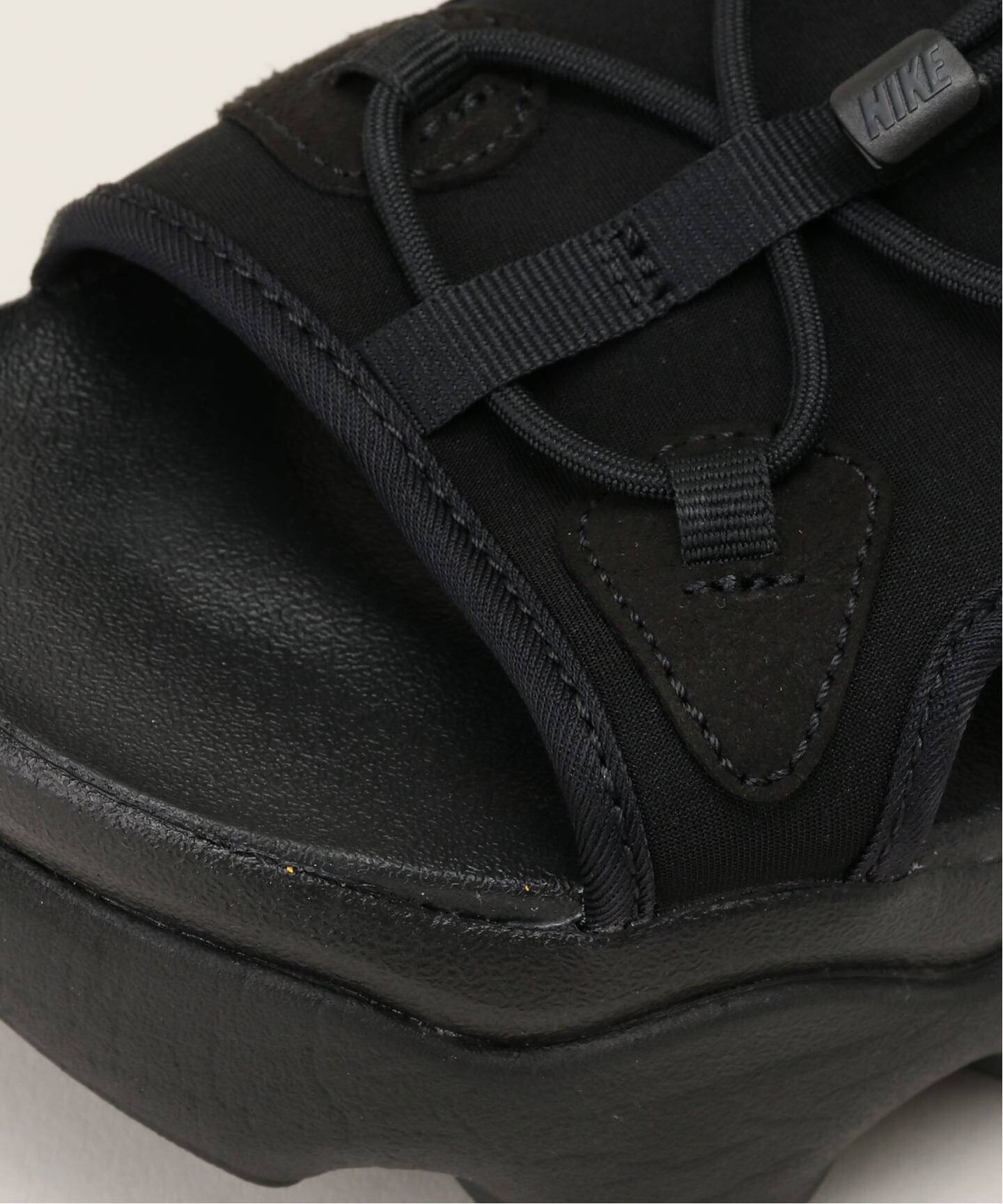WEB・一部店舗限定》《追加》【NIKE】ウィメンズ エア マックス ココ
