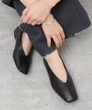 《予約》［26SS新作］RELUME スクエアパンプス