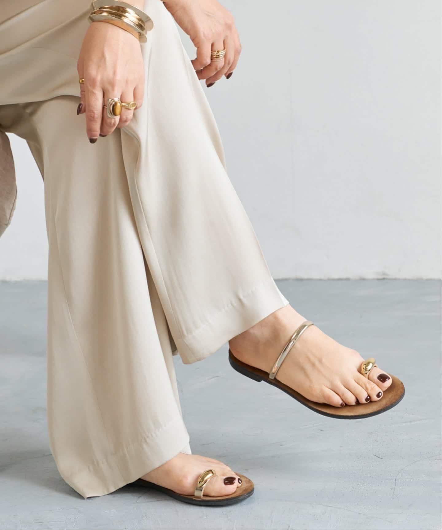 NICOLAS LAINAS/ニコラスライナス】 TONGS SANDAL（サンダル