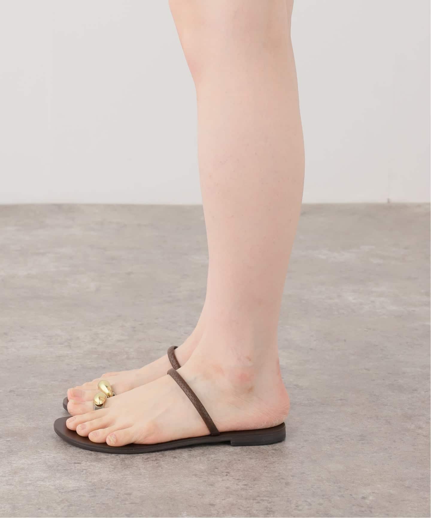 NICOLAS LAINAS/ニコラス ライナス】RING SANDAL(ブラウン)（サンダル