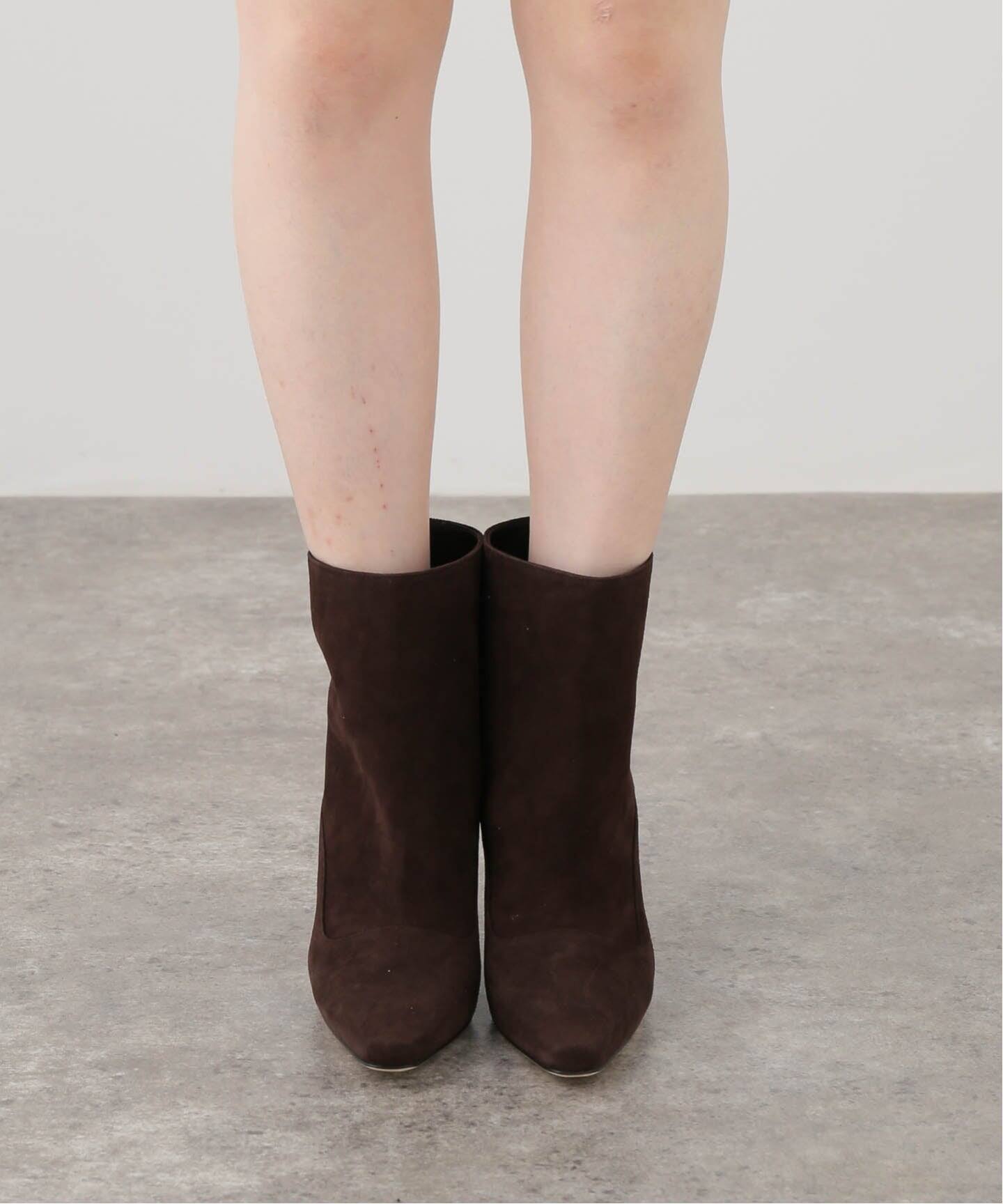 MANOLO BLAHNIK/マノロ ブラニク】 GOSTATU SHORT BOOTS 9cm（ブーティ 