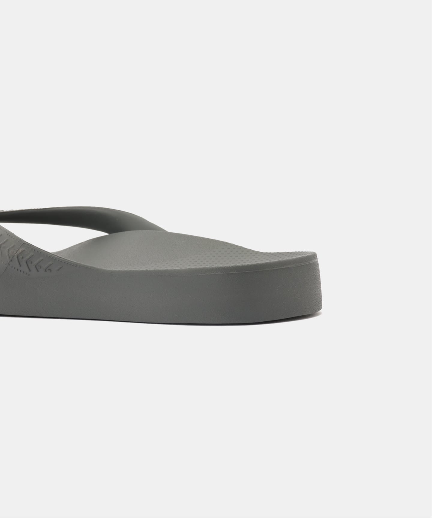 ARCHIES/アーチーズ】 THONGS SANDAL（サンダル）｜L'Appartement