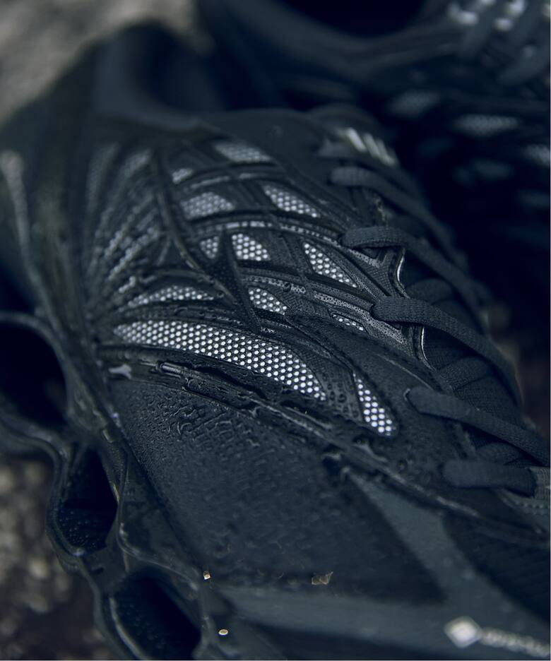 MIZUNO / ミズノ ウェーブ プロフェシー LS ゴアテックス（スニーカー 