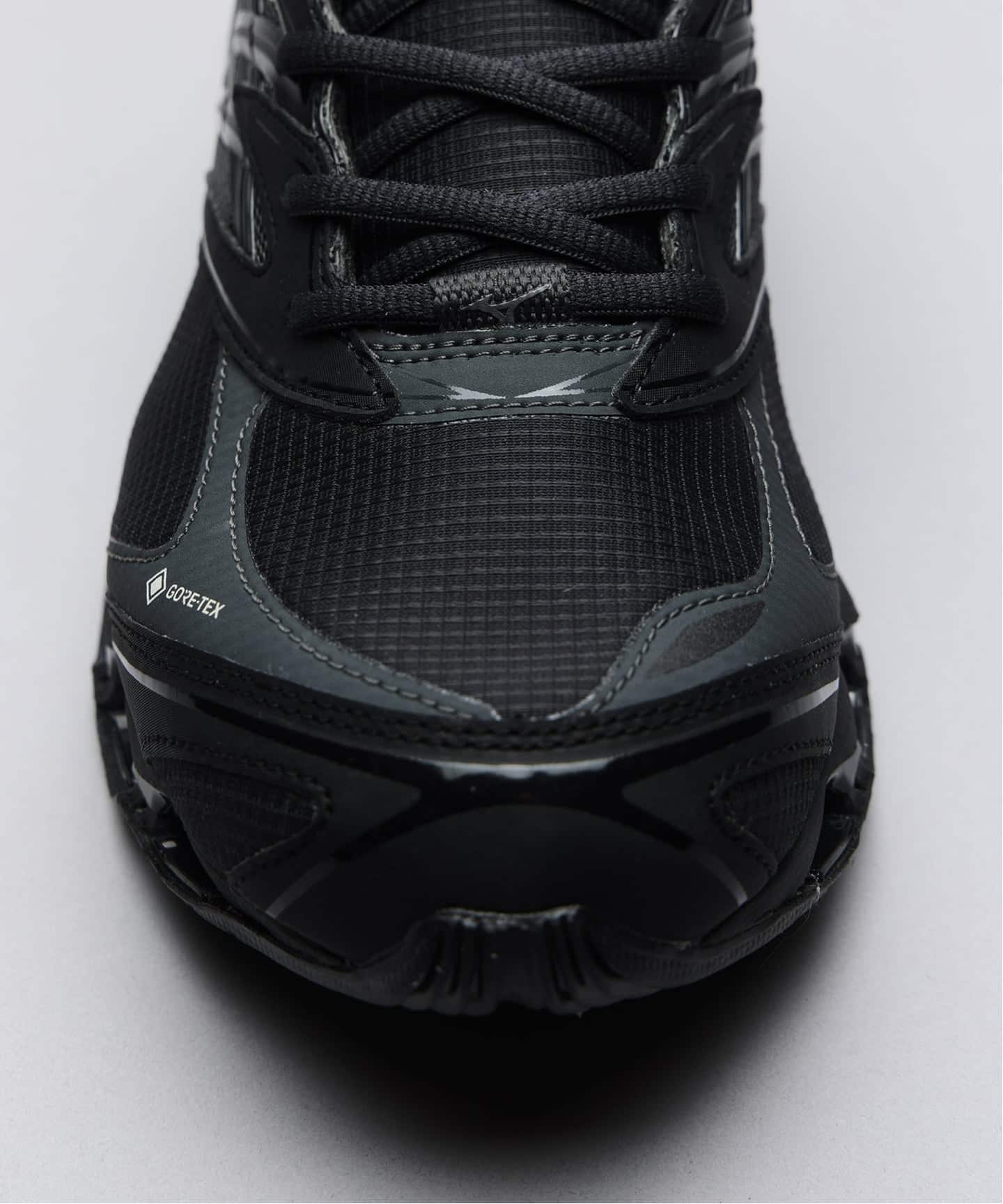 MIZUNO / ミズノ ウェーブ プロフェシー LS ゴアテックス（スニーカー