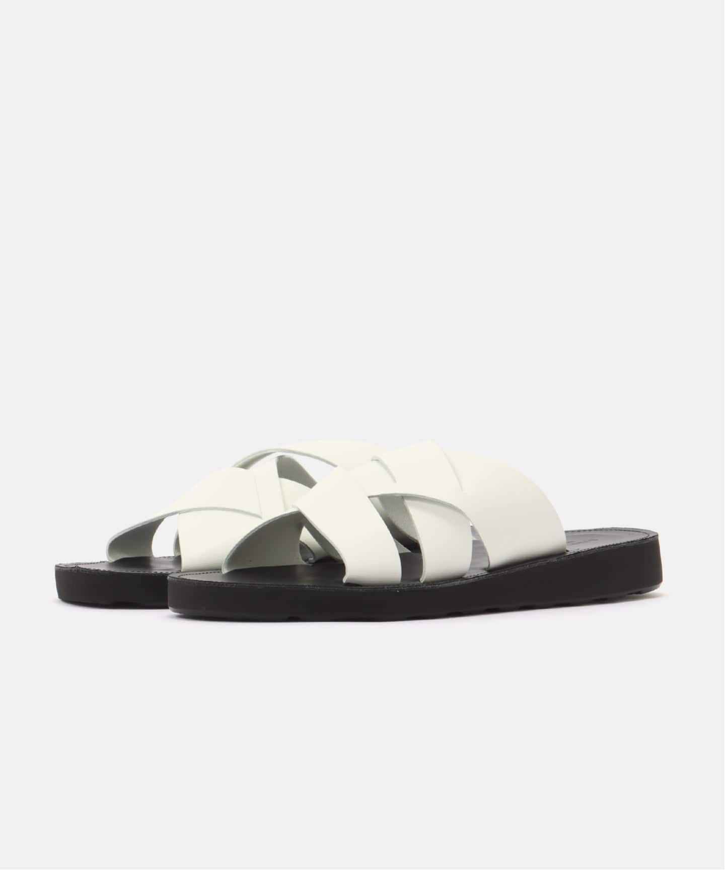 MONCLER クロスストラップサンダル ホワイト Moncler クロスストラップ サンダル | ニュートラル | FARFETCH JP