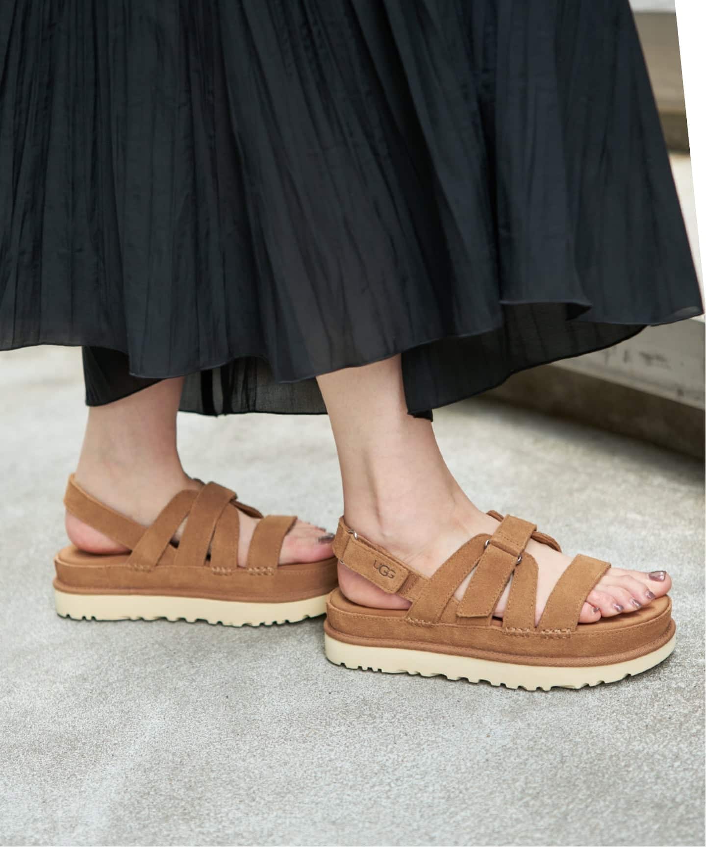 UGG/アグ W GOLDEN STAR GLEAM（サンダル）｜LE TALON（ル タロン）の