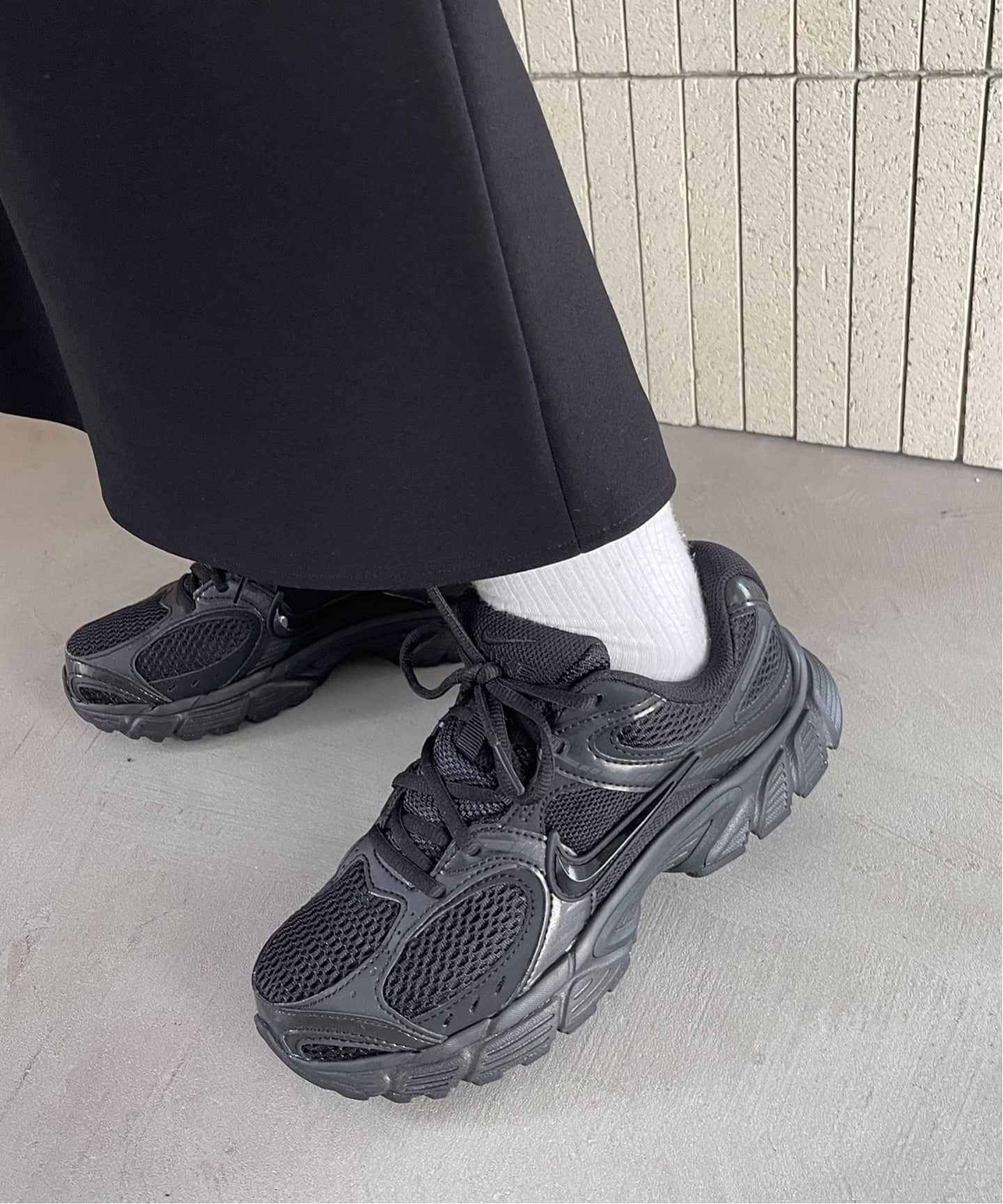 NIKE/ ナイキ ウィメンズV5 RNR（スニーカー）｜LE TALON（ル タロン