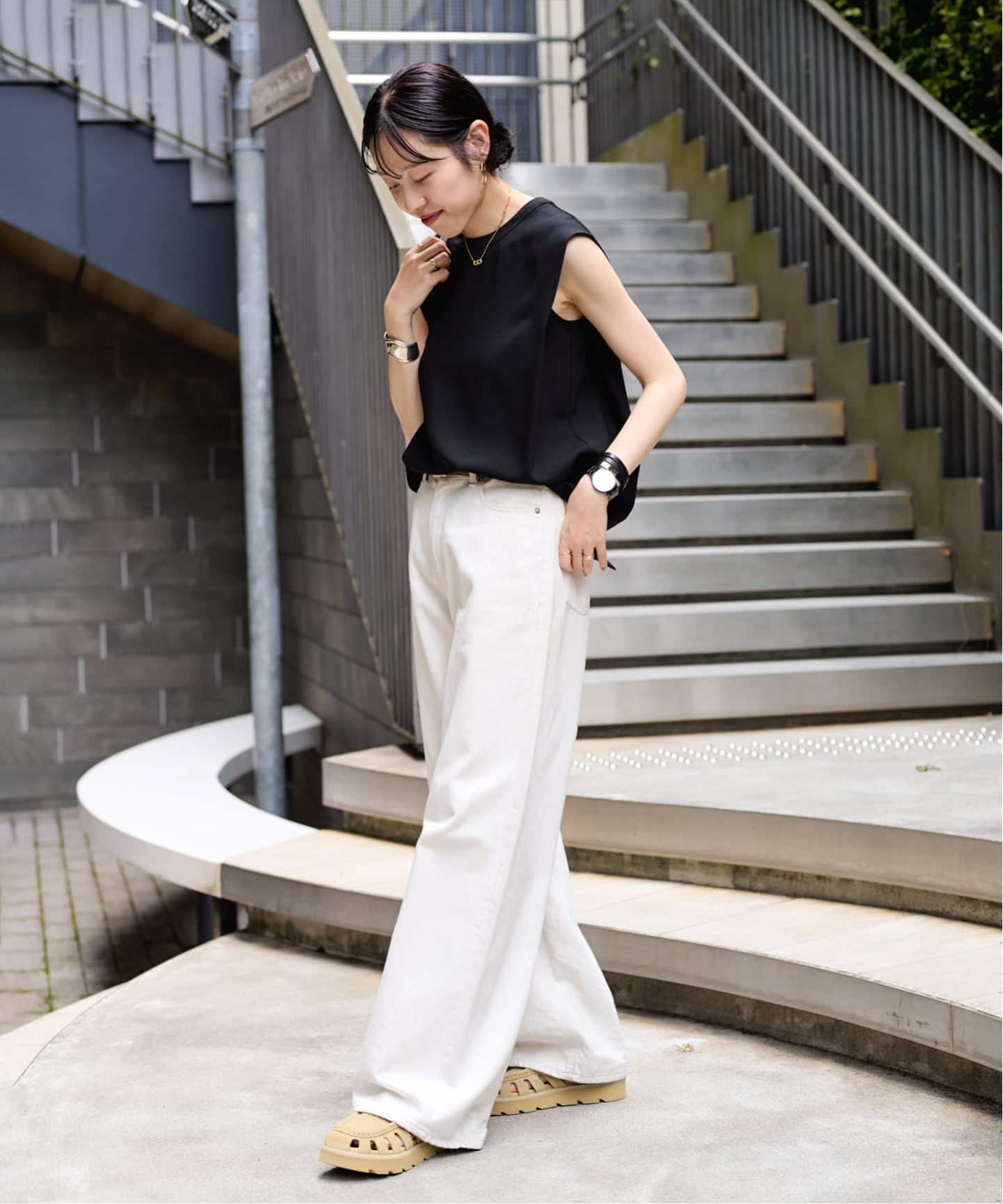 CLARKS/ クラークス meare buckle Gurkhaサンダル（サンダル）｜LE