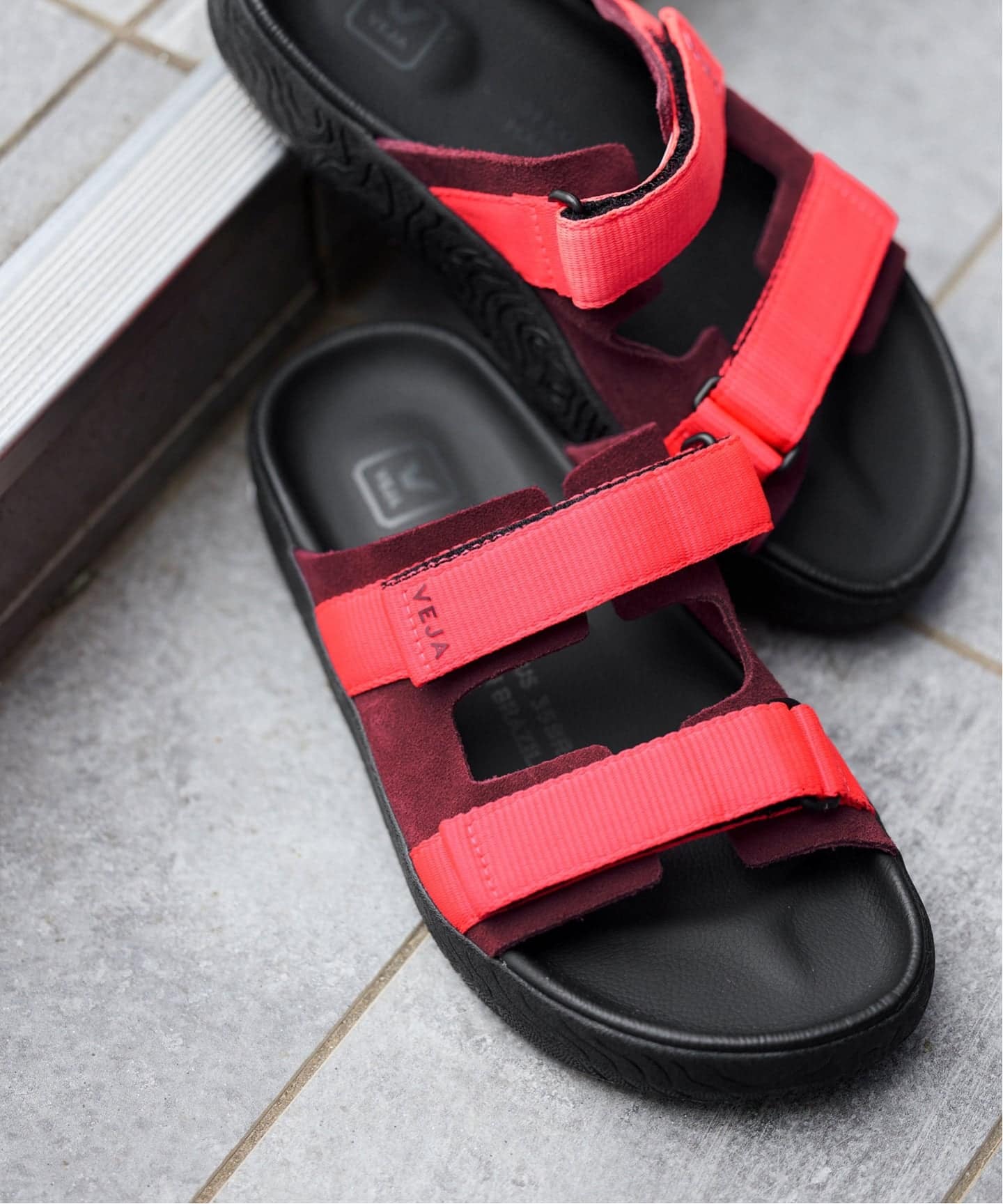 VEJA/ヴェジャ ARPOADOR サンダル AP3221556（サンダル）｜IENA