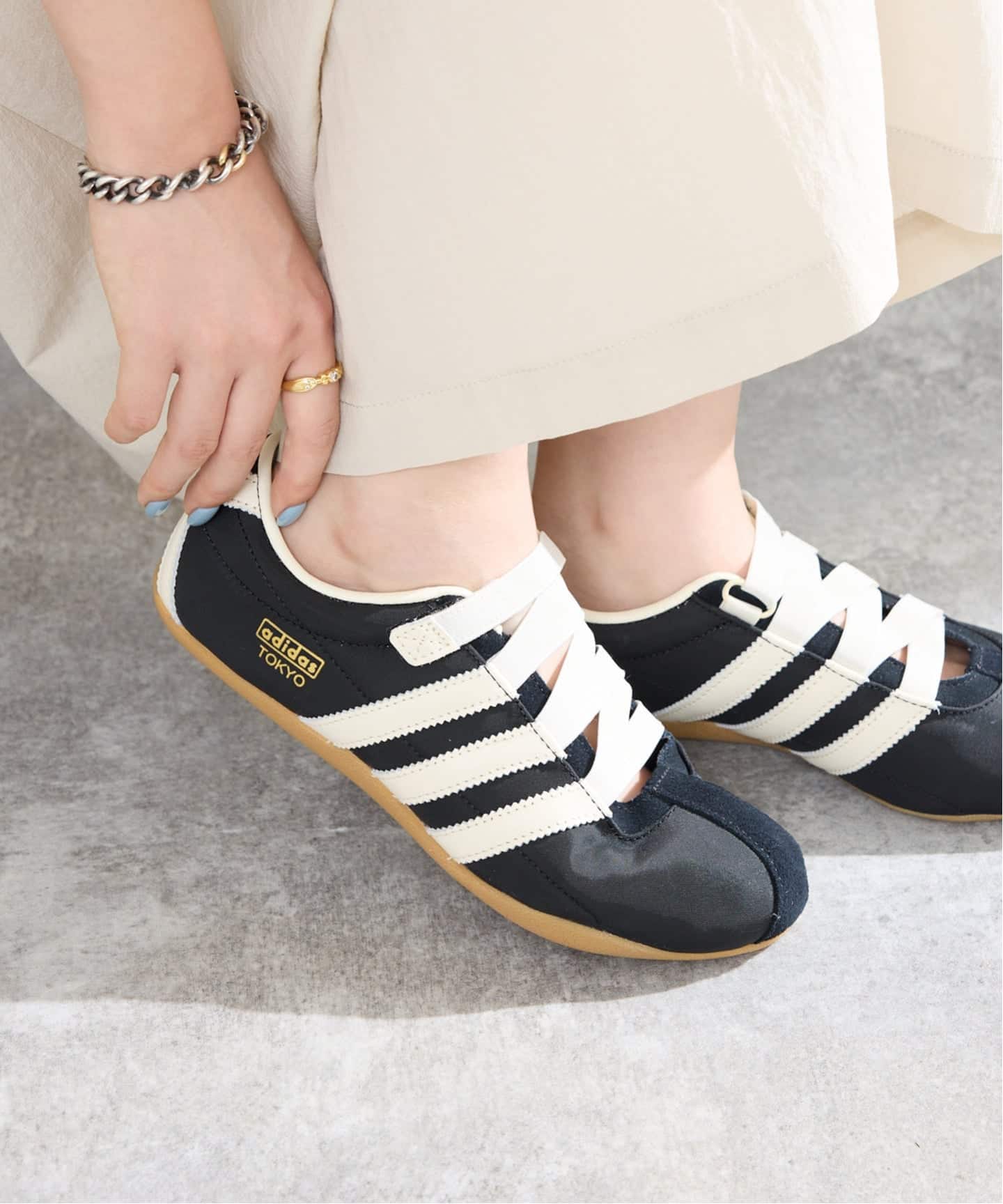 靴 adidas originalsTOKYO MJ W 23cmJR4790 adidas originals/アディダス オリジナルス TOKYO MJ W スニーカー