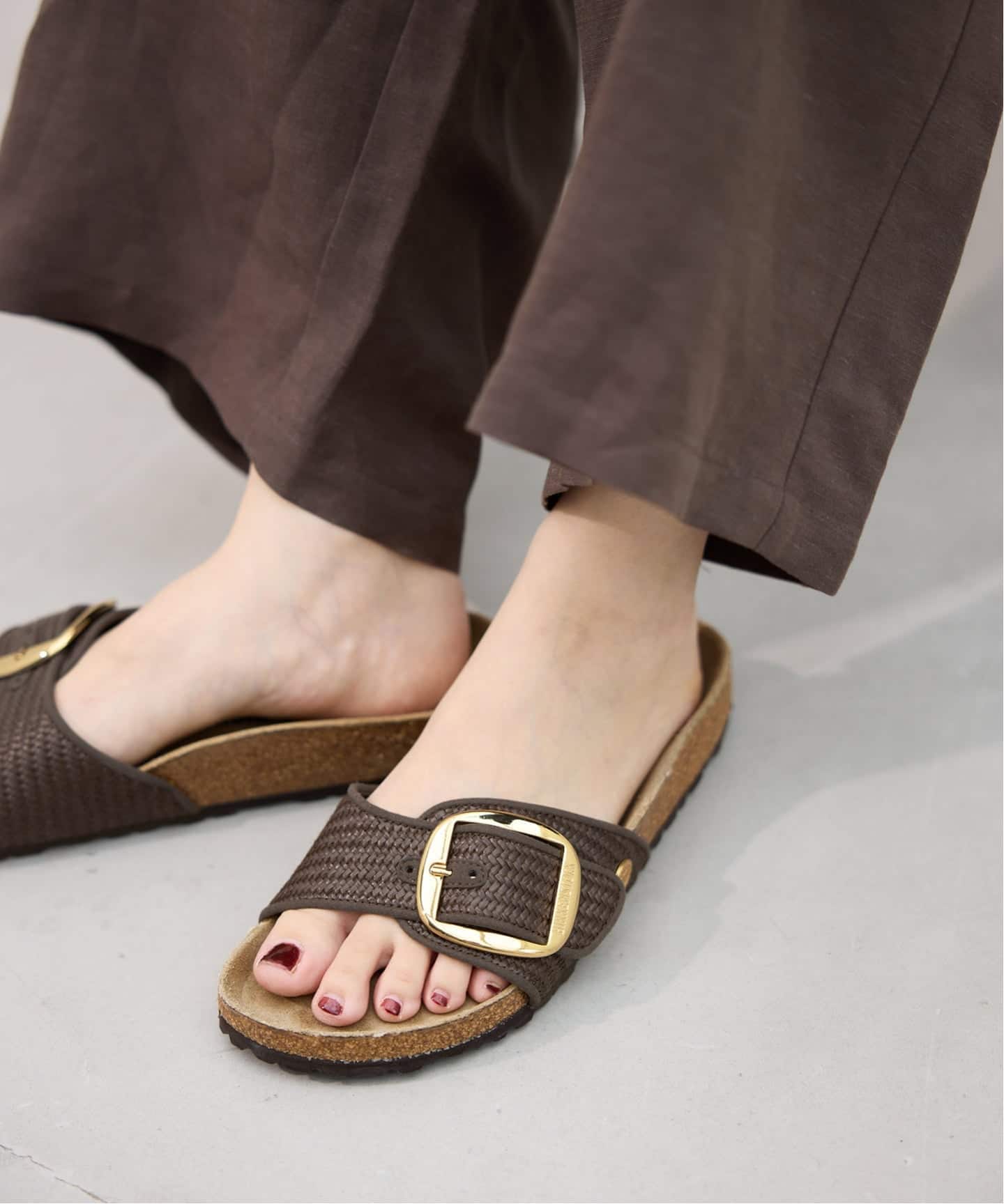 BIRKENSTOCK/ビルケンシュトック MADRID BIG BUCKLE RAFFIA サンダル