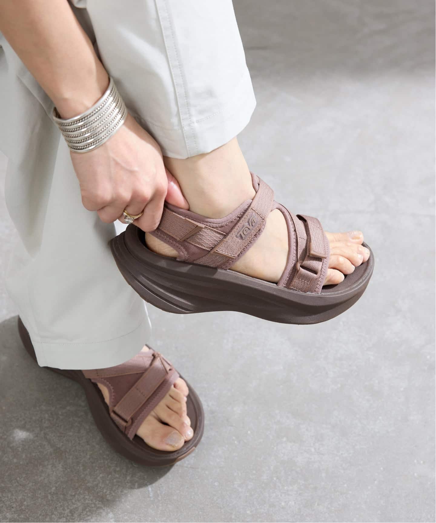 Teva/テバ 別注 W Aventrail R2T サンダル 1172831（サンダル）｜IENA