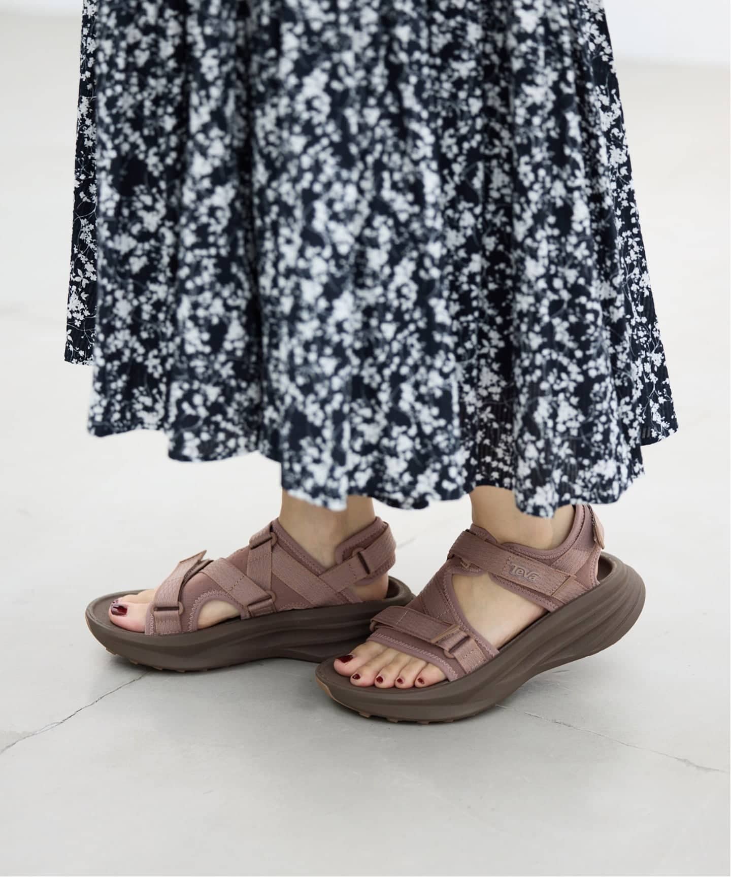 Teva 別注 W AVENTRAIL R2T サンダル 23cm Teva/テバ 別注 W Aventrail R2T サンダル 1172831（サンダル）｜IENA