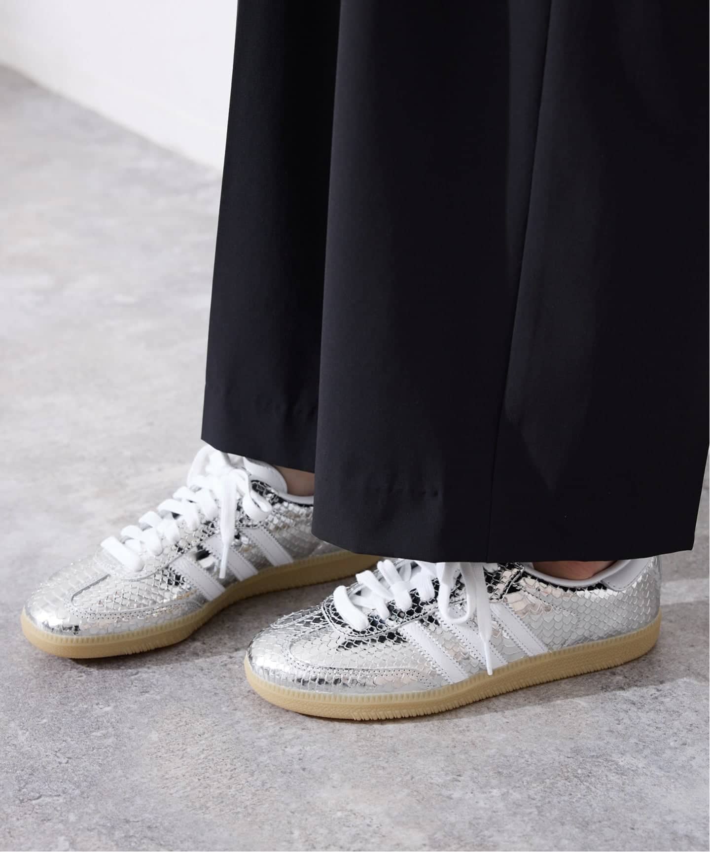 adidas/アディダス SAMBA OG W IH9016（スニーカー）｜SLOBE IENA